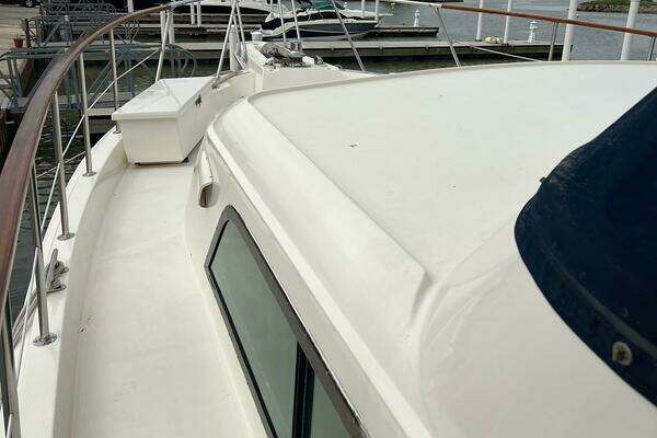 Hatteras 61 CPMY Yacht For Sale