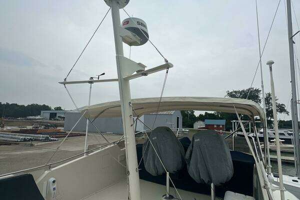 Hatteras 61 CPMY Yacht For Sale