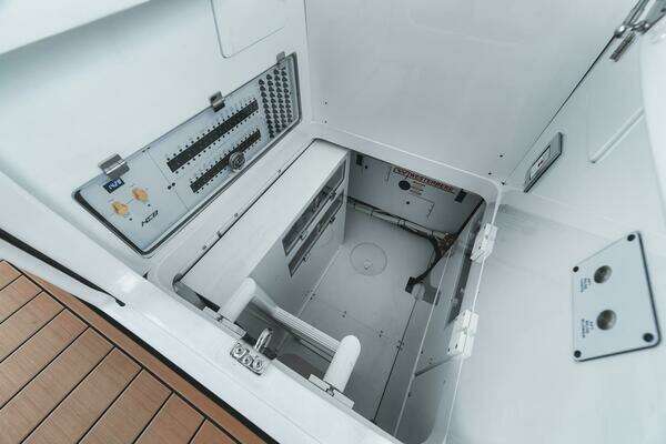 HCB 48 Campeon Yacht For Sale