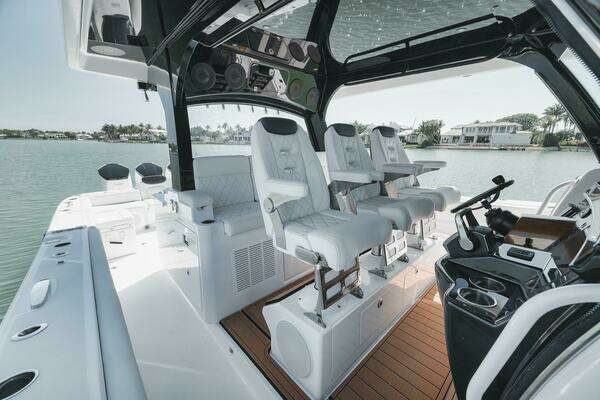 HCB 48 Campeon Yacht For Sale