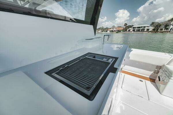 HCB 48 Campeon Yacht For Sale