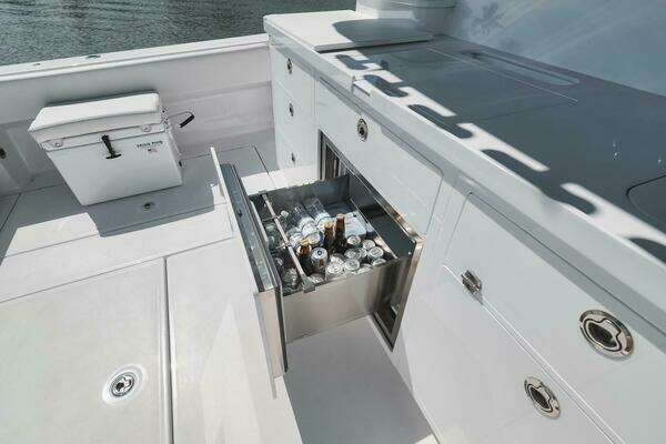 HCB 48 Campeon Yacht For Sale