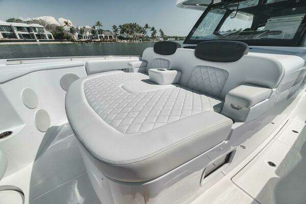 HCB 48 Campeon Yacht For Sale