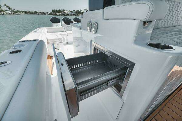 HCB 48 Campeon Yacht For Sale