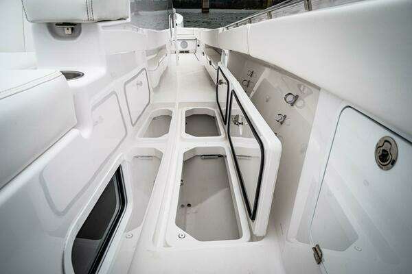 HCB 48 Campeon Yacht For Sale