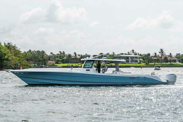 HCB 53 Suenos Yacht For Sale