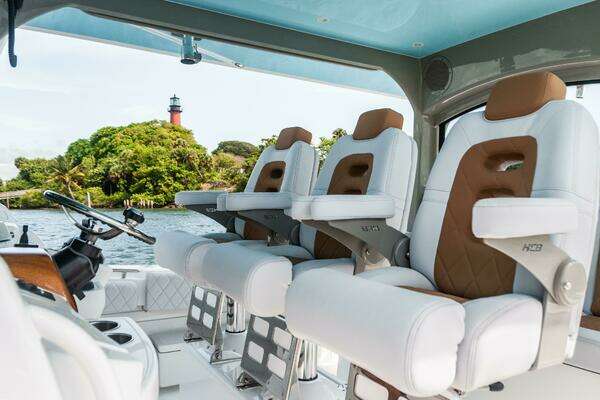HCB 53 Suenos Yacht For Sale