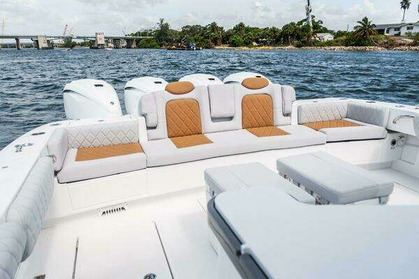 HCB 53 Suenos Yacht For Sale