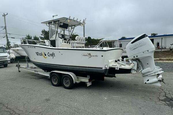 Photo of the 1995 Albemarle 26 CC