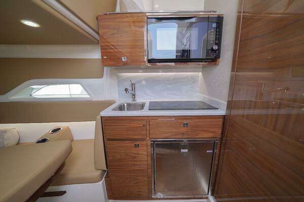 Valhalla Boatworks V46 Yacht For Sale