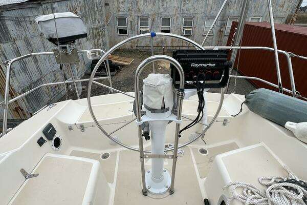 Photo of the 1993 Tartan 3500 "Puts N Calls"