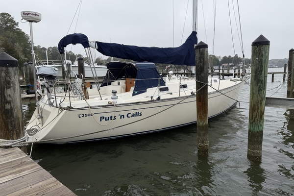 Puts N Calls 35ft Tartan Yacht For Sale