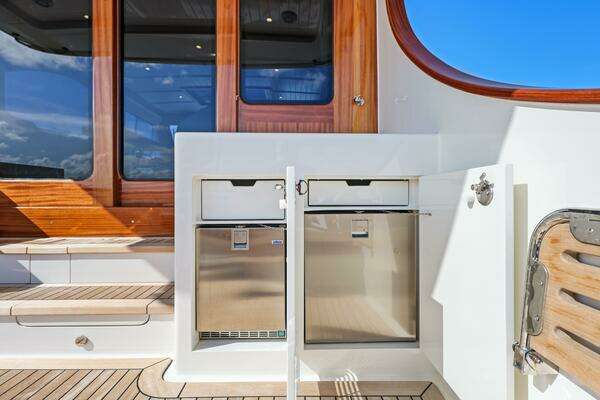 Vicem 65 Classic Yacht For Sale