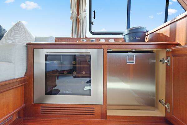 Vicem 65 Classic Yacht For Sale