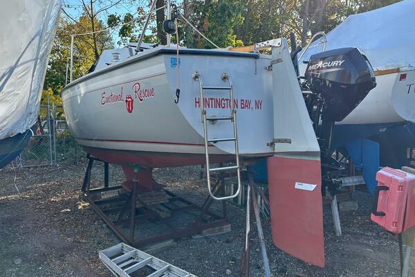 24ft O Day Yacht For Sale