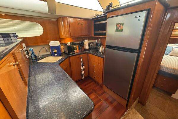 Carver 466 Motor Yacht Yacht For Sale