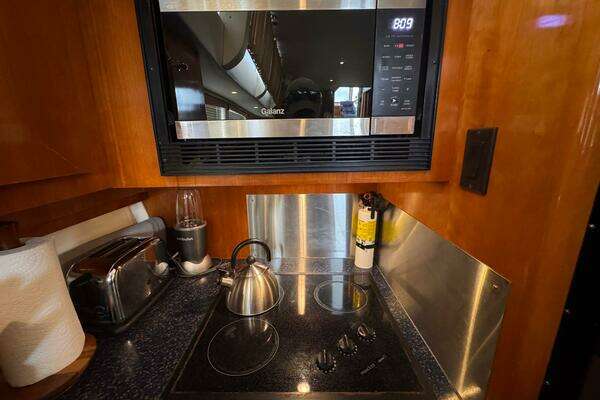 Carver 466 Motor Yacht Yacht For Sale
