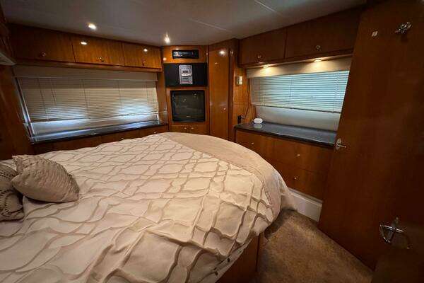 Carver 466 Motor Yacht Yacht For Sale