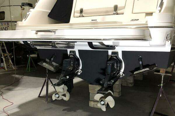 33ft Sea Ray Yacht For Sale