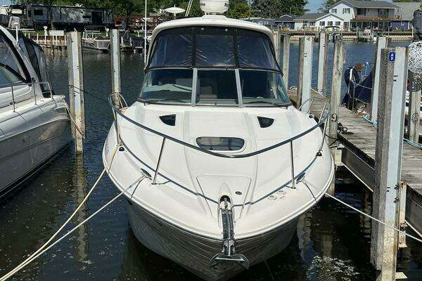 33ft Sea Ray Yacht For Sale