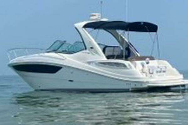 33ft Sea Ray Yacht For Sale