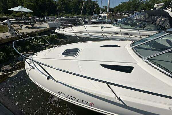 33ft Sea Ray Yacht For Sale