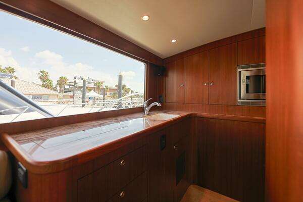 Blackwell 62 Convertible Yacht For Sale