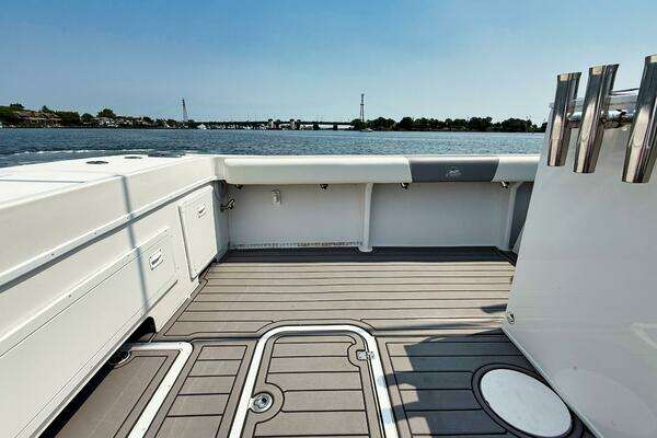 Steiger Craft 31 Chesapeake Yacht For Sale