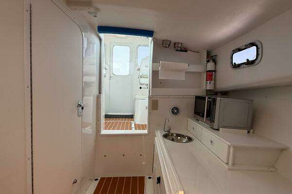 Steiger Craft 31 Chesapeake Yacht For Sale