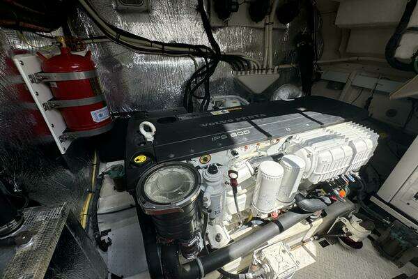 Cruisers Yachts 48 Cantius Yacht For Sale