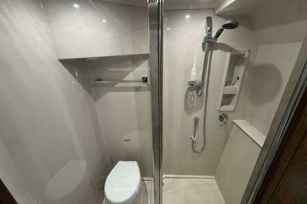 Cruisers Yachts 48 Cantius Yacht For Sale