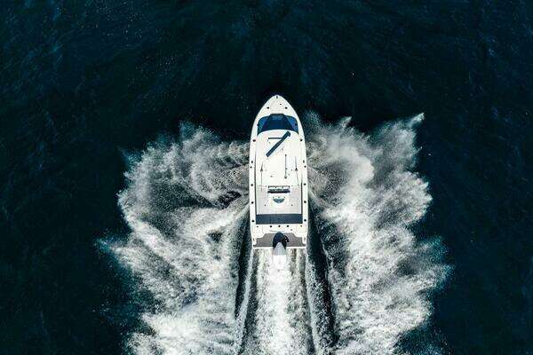 Photo of the 2026 Reef Runner 230