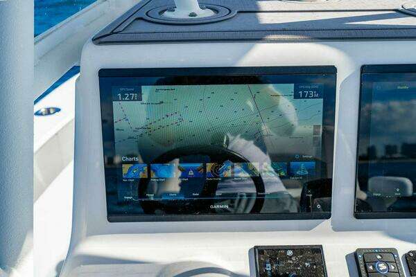 2026 Reef Runner 23