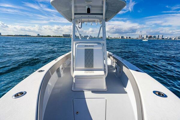 23ft Reef Runner Yacht For Sale