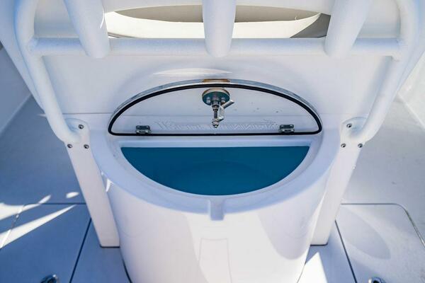 23ft Reef Runner Yacht For Sale