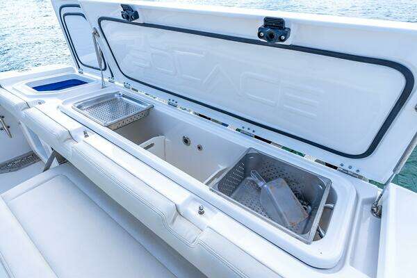 Solace 41CS Yacht For Sale
