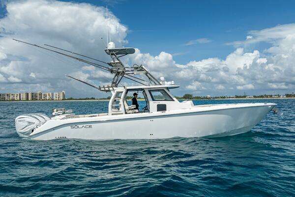 Solace 41CS Yacht For Sale