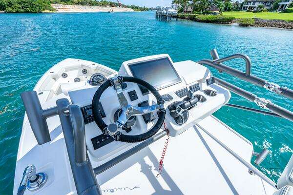 Solace 41CS Yacht For Sale