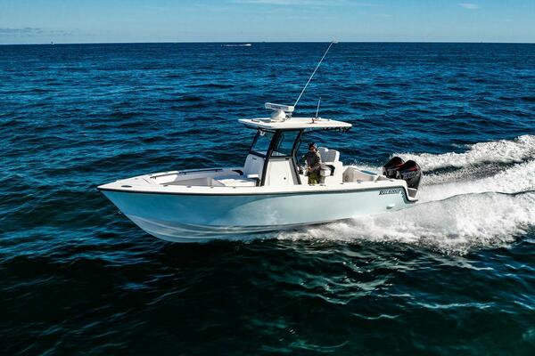 28ft Reef Runner Yacht For Sale