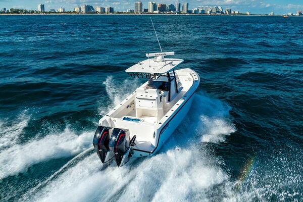 28ft Reef Runner Yacht For Sale
