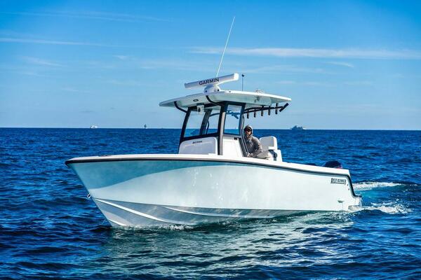 28ft Reef Runner Yacht For Sale