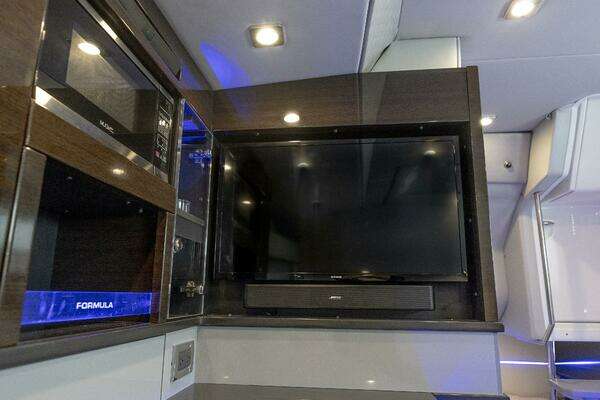 Formula  Yacht For Sale