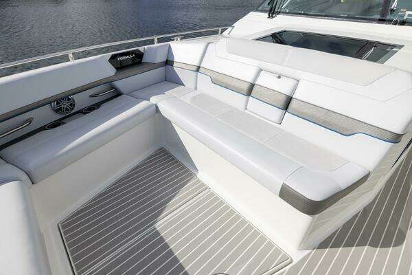 Formula  Yacht For Sale