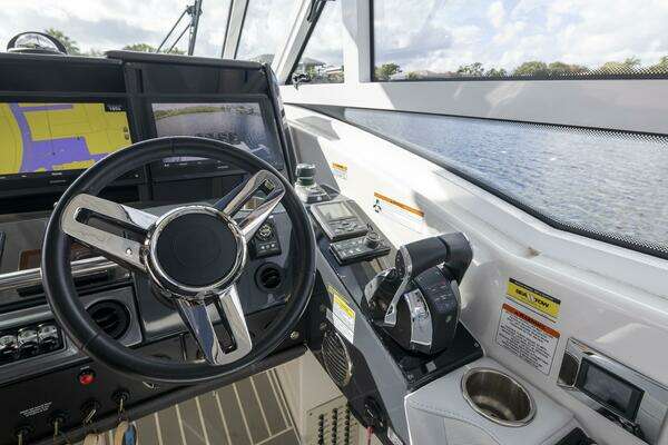 Formula  Yacht For Sale