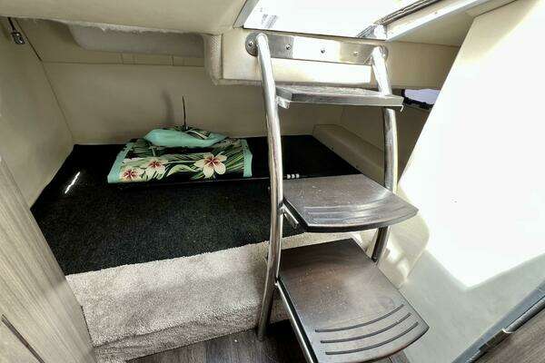 Regal 26 XO Yacht For Sale