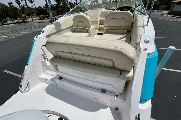 Regal 26 XO Yacht For Sale