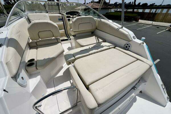 Regal 26 XO Yacht For Sale