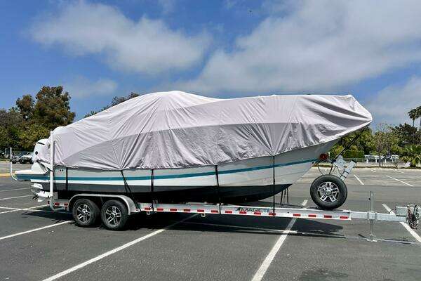 Regal 26 XO Yacht For Sale