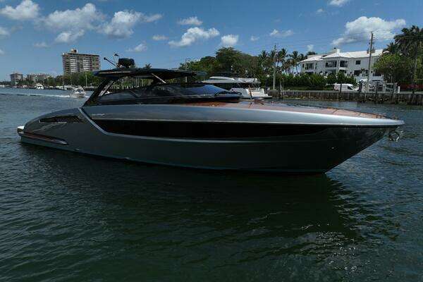 Riva 48 Dolceriva Yacht For Sale