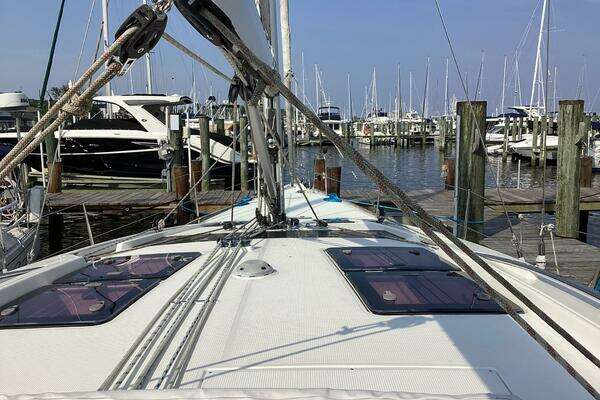 Bavaria Vision 46 Yacht For Sale